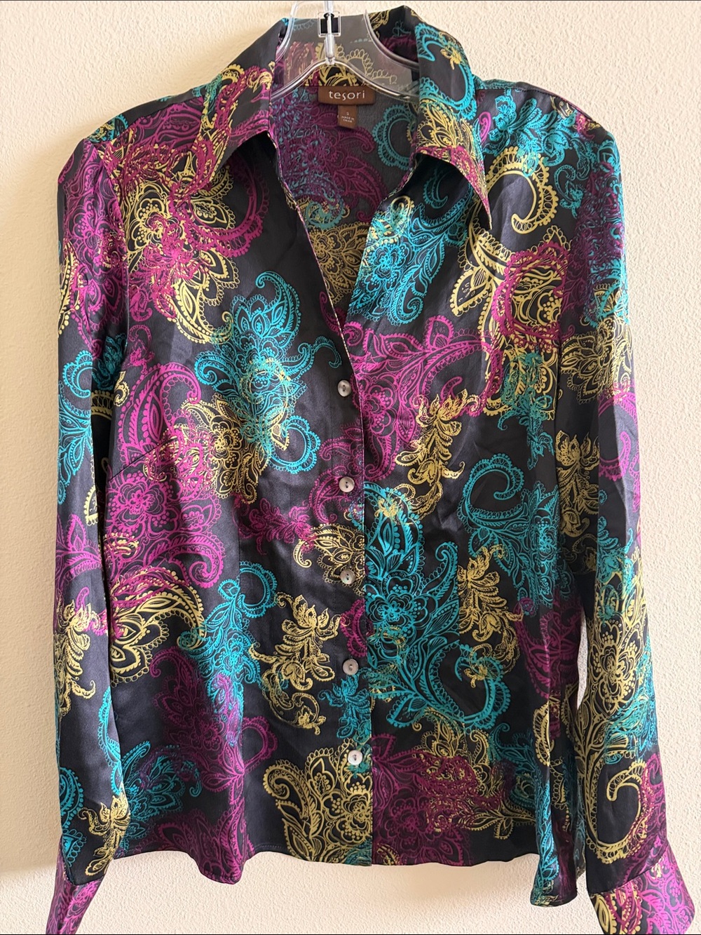 Tesori Black Paisley Shirt Teal Magenta Gold Print Button Down Blouse Size S - Picture 2 of 7